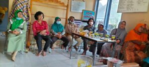 Cegah Risiko Penyakit Tidak Menular, Kelas Kopi Lansia Gelar Penyuluhan