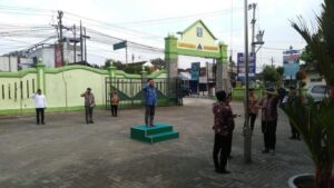 Kalurahan Banyuraden Maksimalkan Gladi Bersih Upacara Bendera