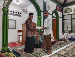 Safari Tarawih di Masjid Baitul Muttaqien Turusan, Lurah Ajak Warga Tingkatkan Ibadah & Silaturahmi