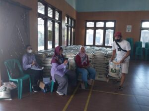 Jelang Lebaran, Pemerintah Pusat Salurkan Bantuan Pangan Beras Melalui Kalurahan