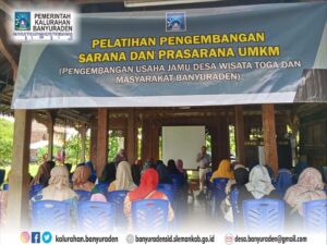 TINGKATKAN PRODUK UMKM LOKAL MELALUI PELATIHAN OLAHAN JAMU