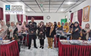 PKK KALURAHAN BANYURADEN DAPATKAN SOSIALISASI TENTANG PERKOPERASIAN
