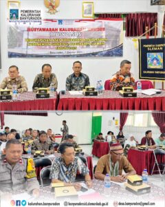 PEMBONGKARAN BANGUNAN GEDUNG KANTOR KALURAHAN BANYURADEN DISEPAKATI DALAM FORUM MUSYAWARAH KALURAHAN